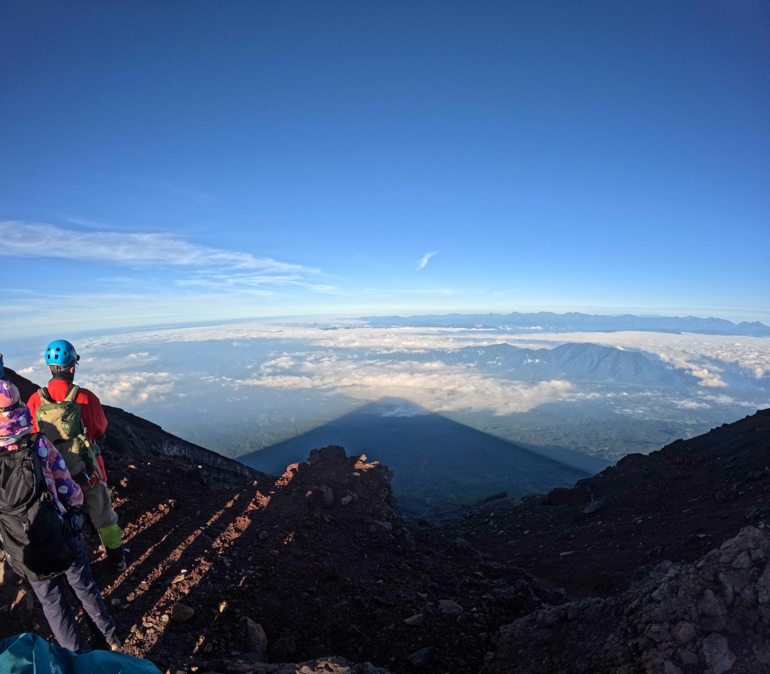 富士山頂看到的富士山的影子