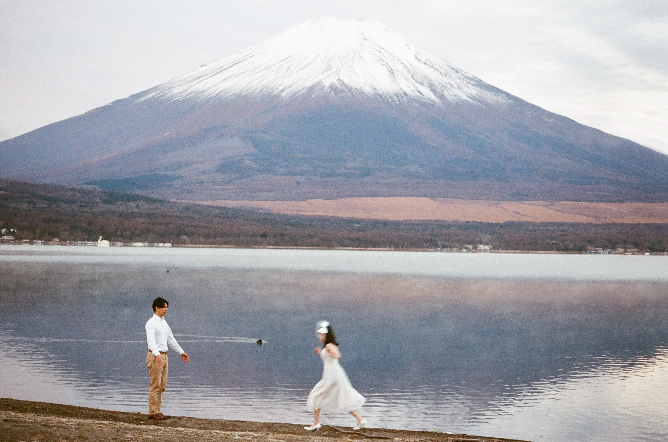 富士山婚紗拍攝 山中湖平野之濱赤富士