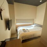 我的房型是最小的SEMI DOUBLE ROOM