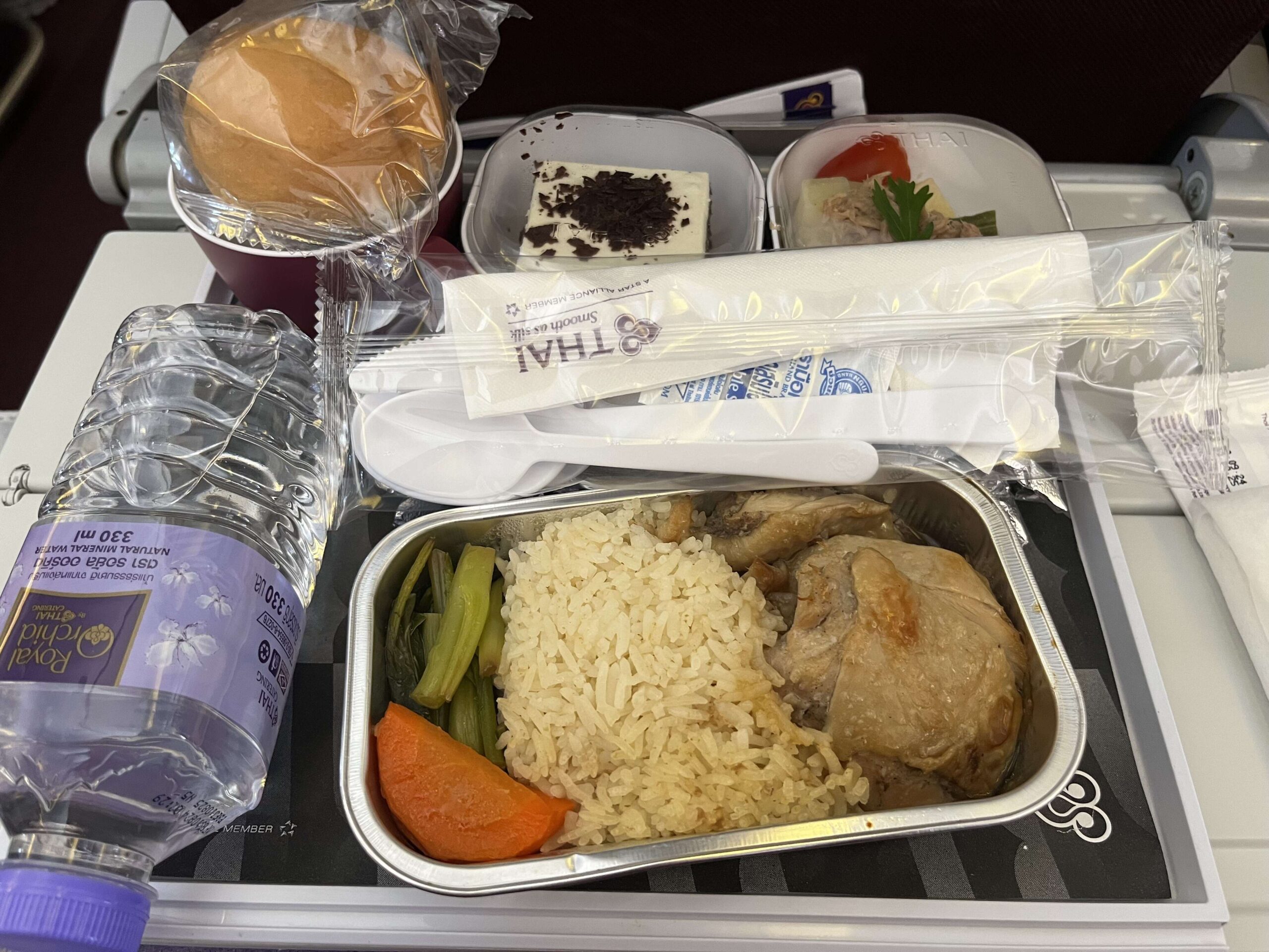 泰國航空飛機餐我覺得還不錯吃
