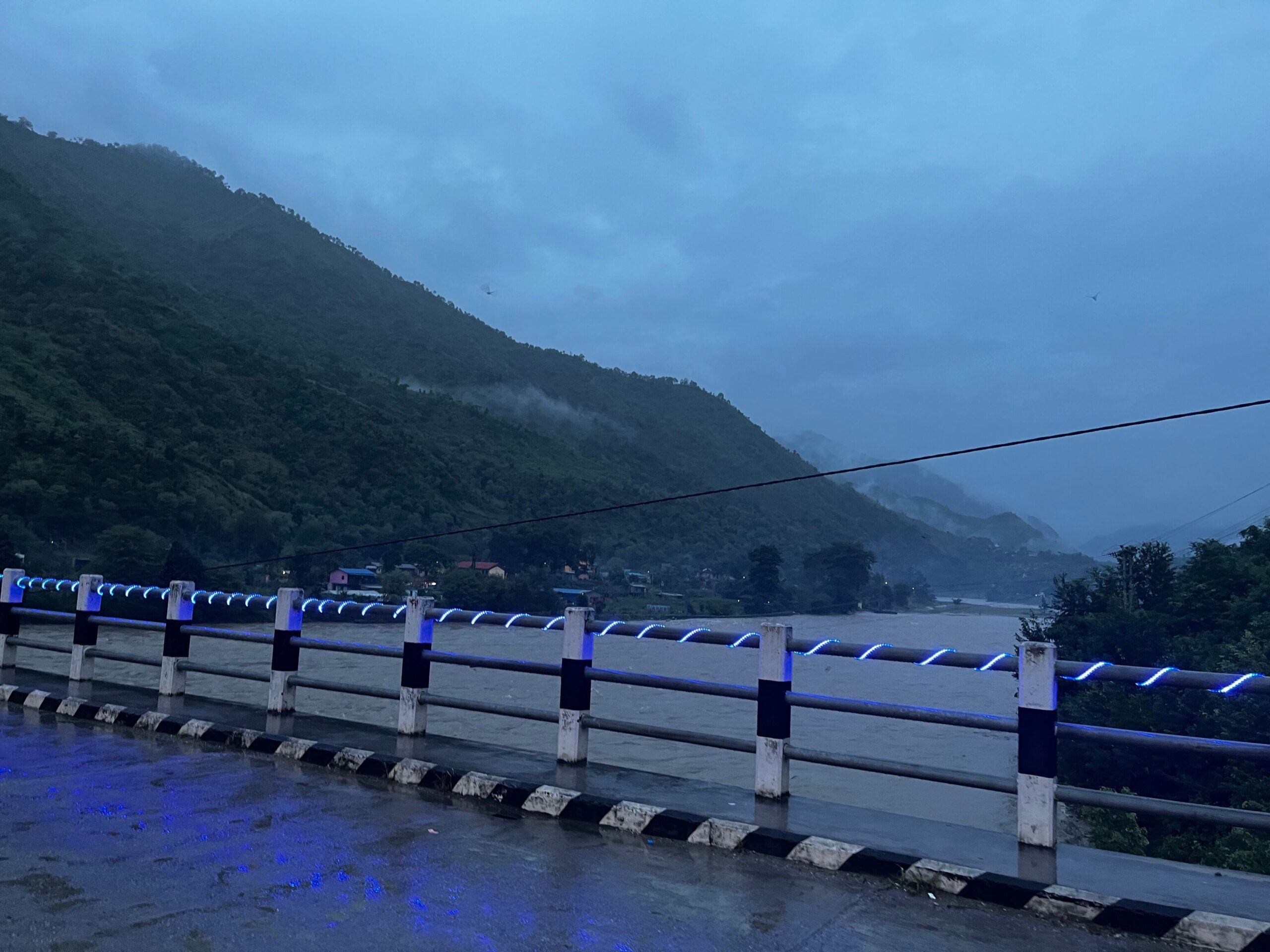泥水顯示了雨量真的很大