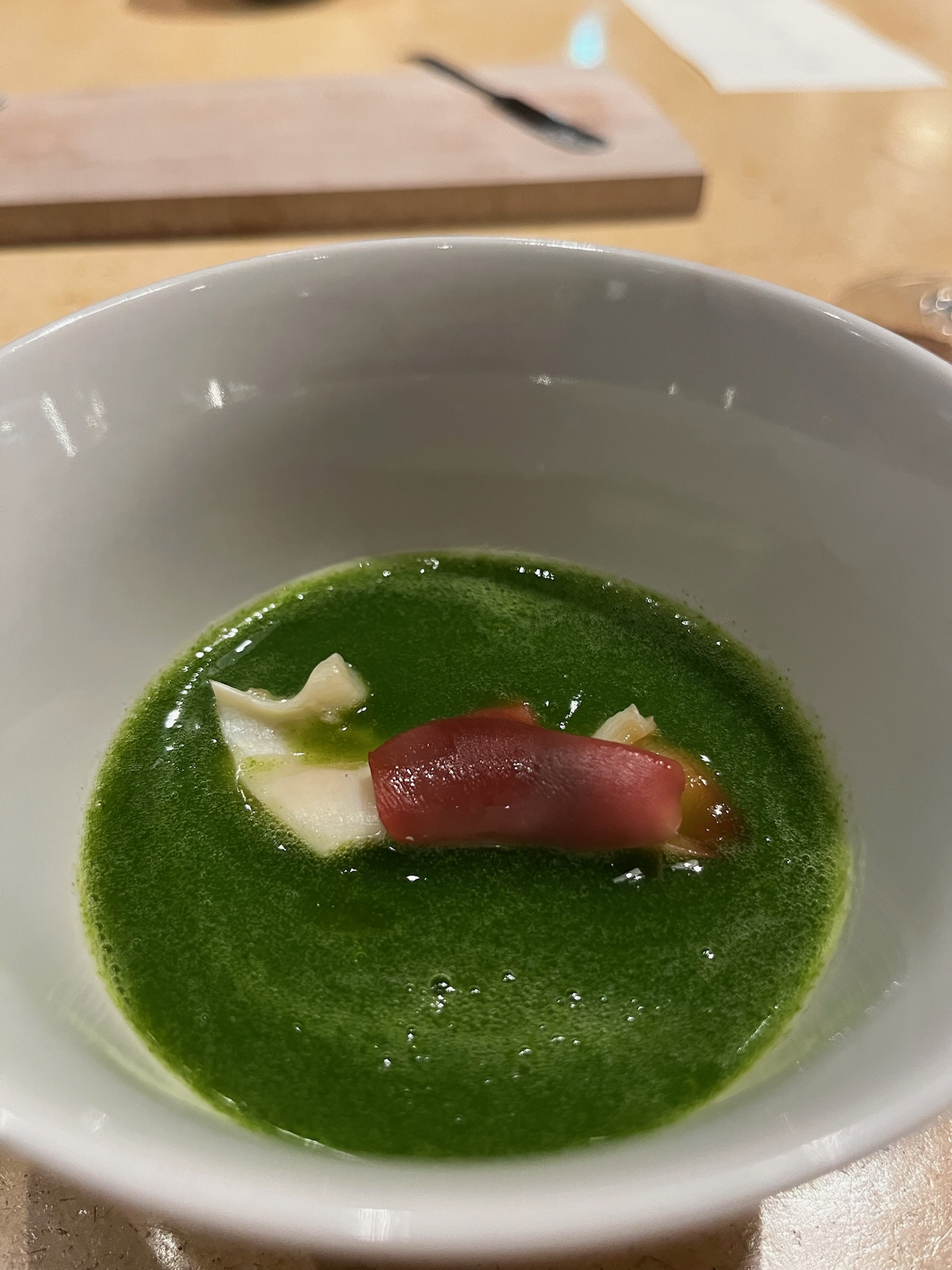 韭蔥湯佐北寄貝，很厲害