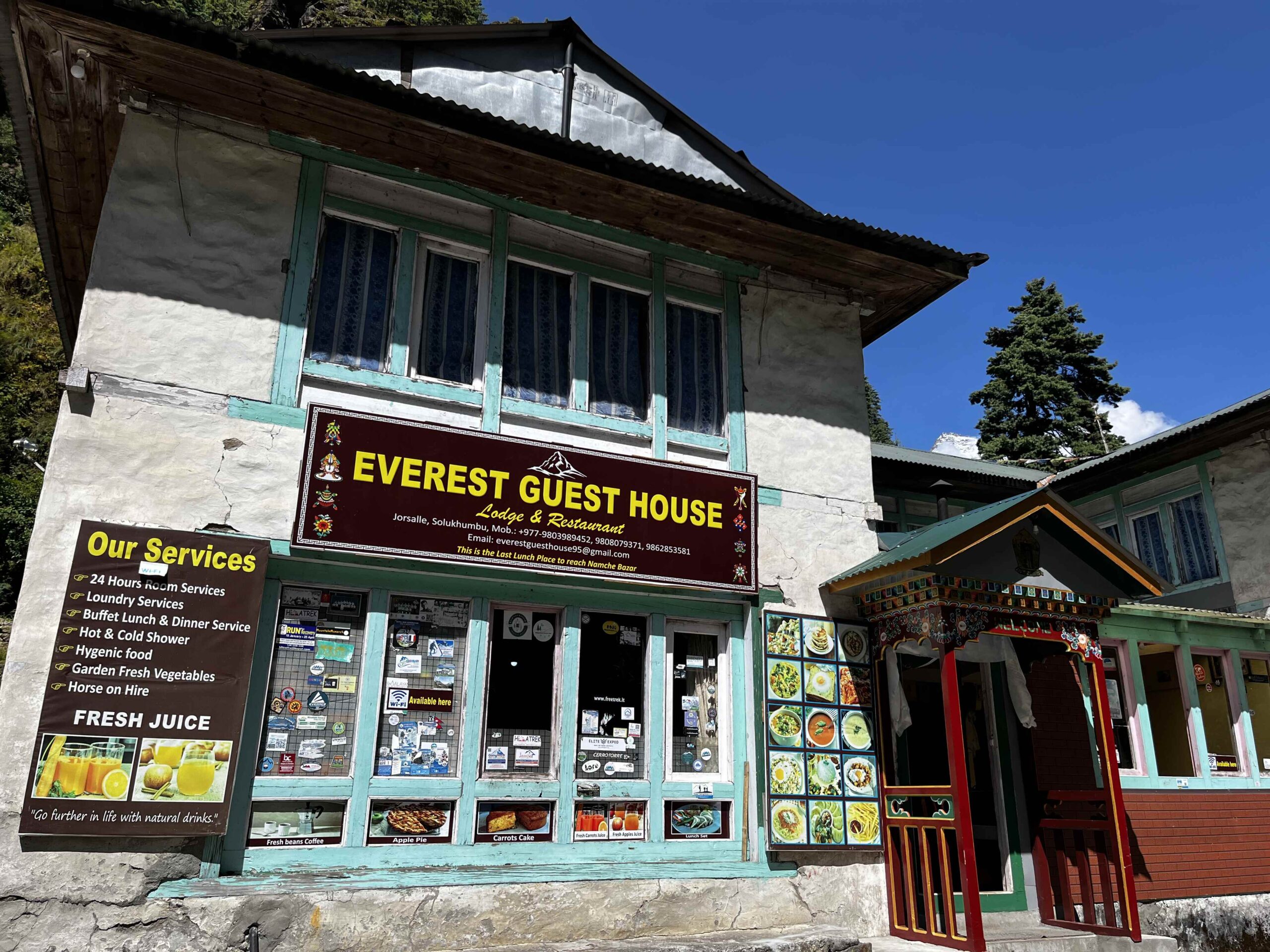 在Everest Guest House 用午餐