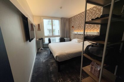 ibis Paris Gare Montparnasse Catalogne的基本雙人房型，無陽台