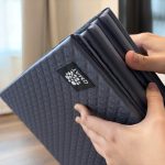 QMAT方折疊瑜珈墊折疊起來厚度約8.5公分