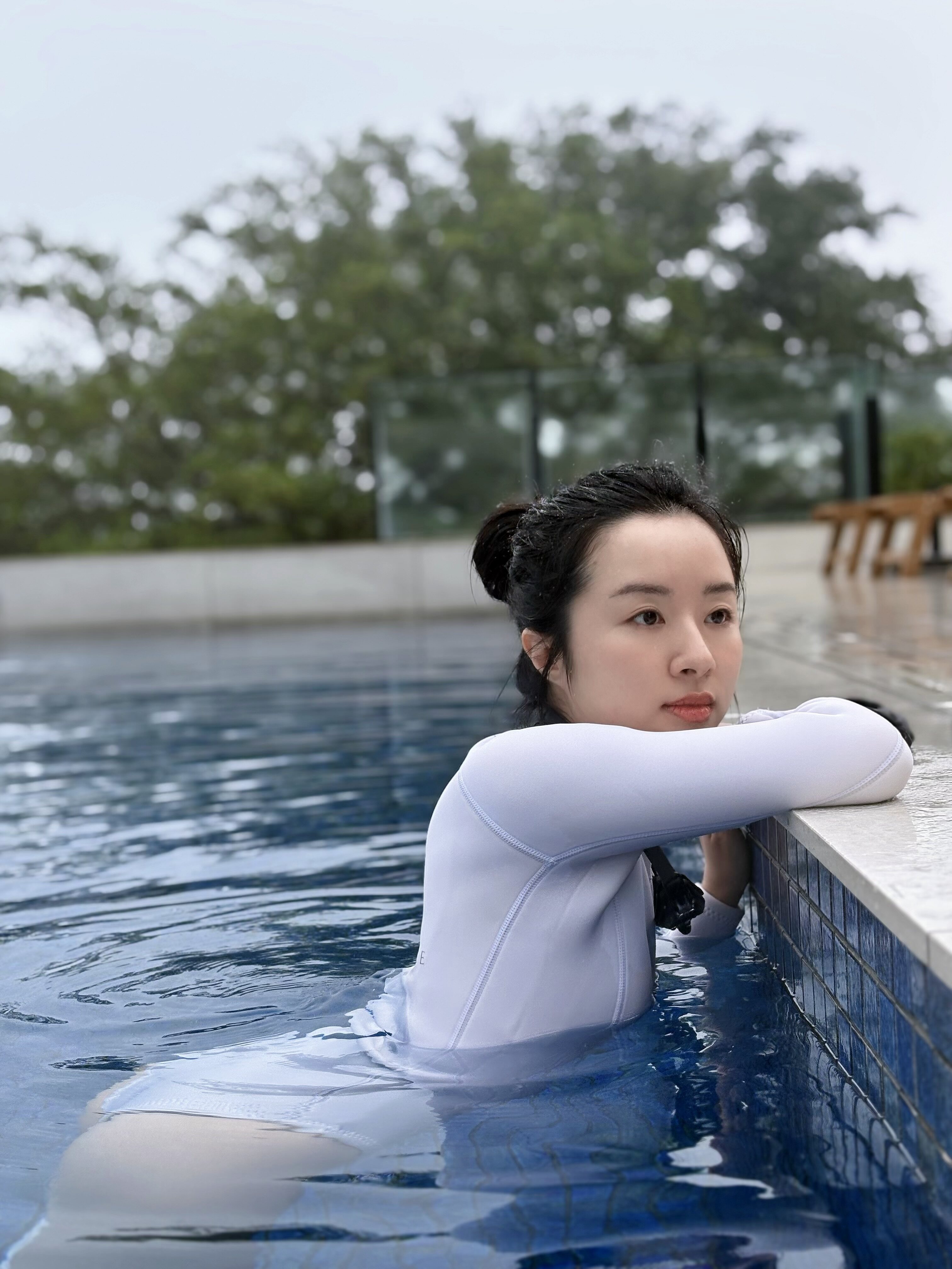 潛行迷宮 Athena 白色防寒衣水中實拍 Divingmaze 防寒衣