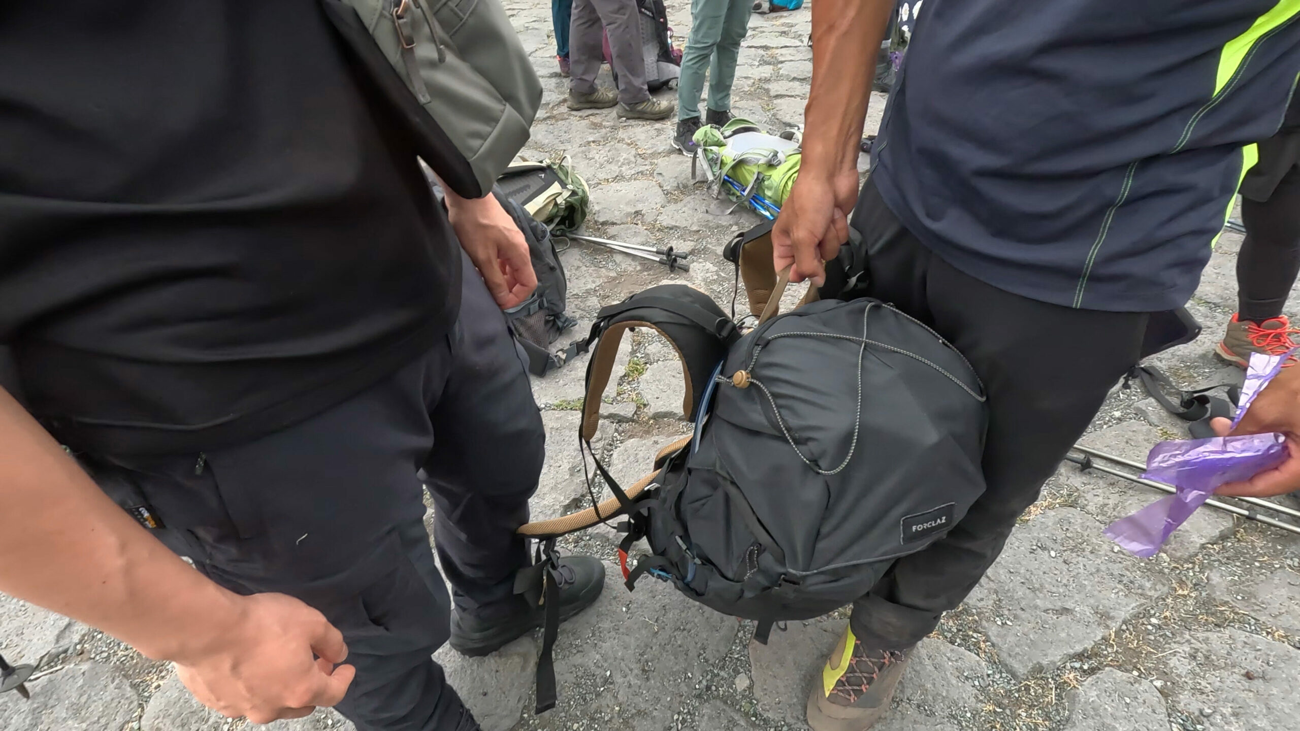 2023爬富士山全記錄(中):入住最高山屋8.5合目的御來光館|日本旅遊・山景 6 114019B1 E407 4A9E 83D0 0EE08290ABEF scaled