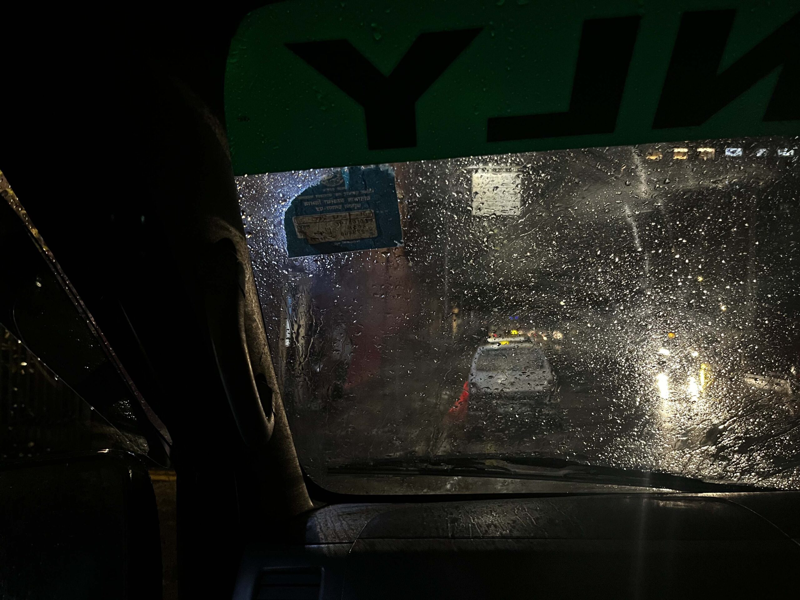 飛機取消?變成Ramechhap二日遊?2024年秋季EBC聖母峰基地營女生獨旅:盧卡拉飛機停飛3天、滯留機場鄉下村莊|尼泊爾健行 10 我坐前座,老闆說是幫我喬到的獨享座位,Darren覺得其實是臨時安插的吧哈哈