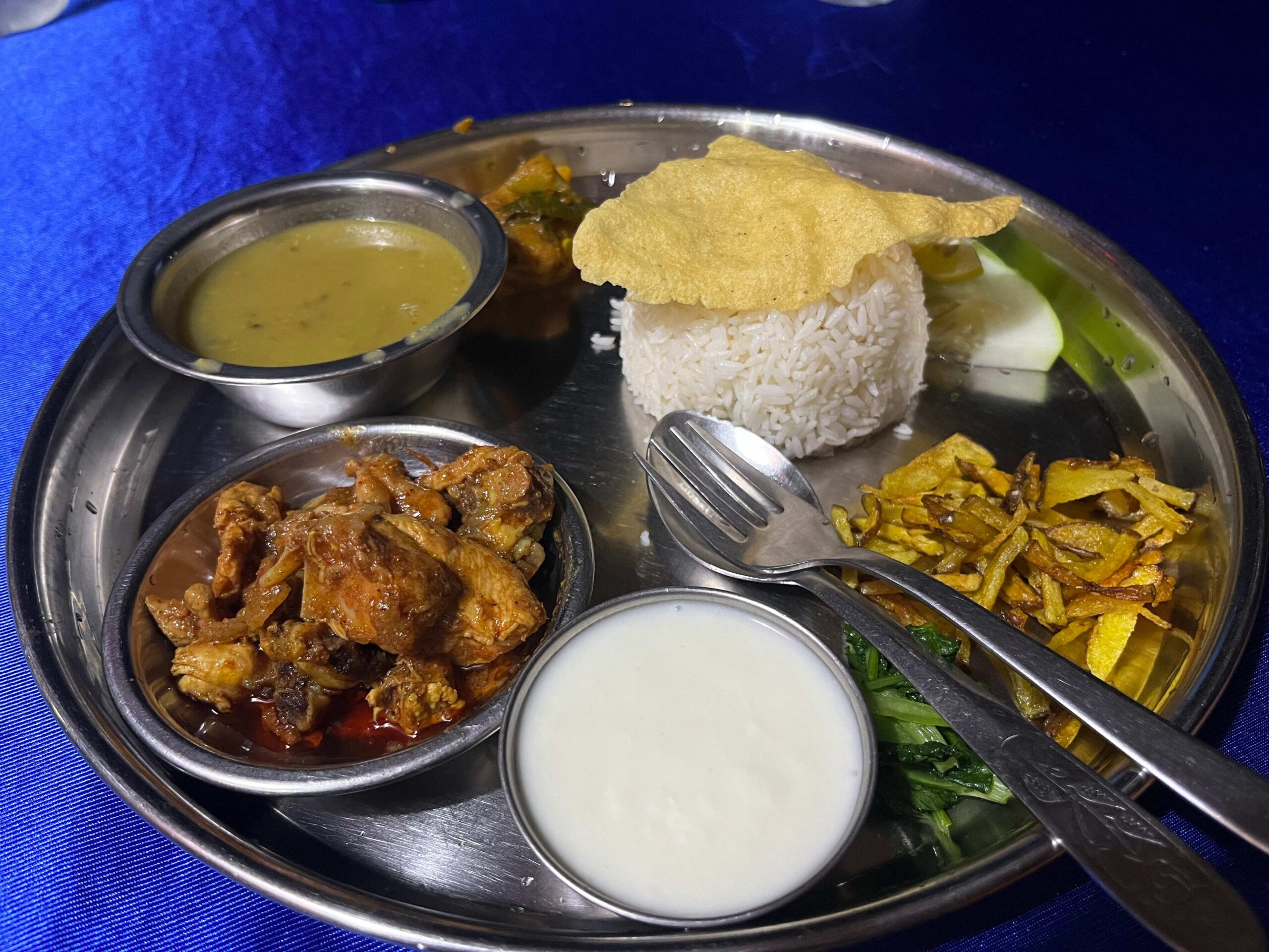 飛機取消?變成Ramechhap二日遊?2024年秋季EBC聖母峰基地營女生獨旅:盧卡拉飛機停飛3天、滯留機場鄉下村莊|尼泊爾健行 25 IMG 8954 scaled